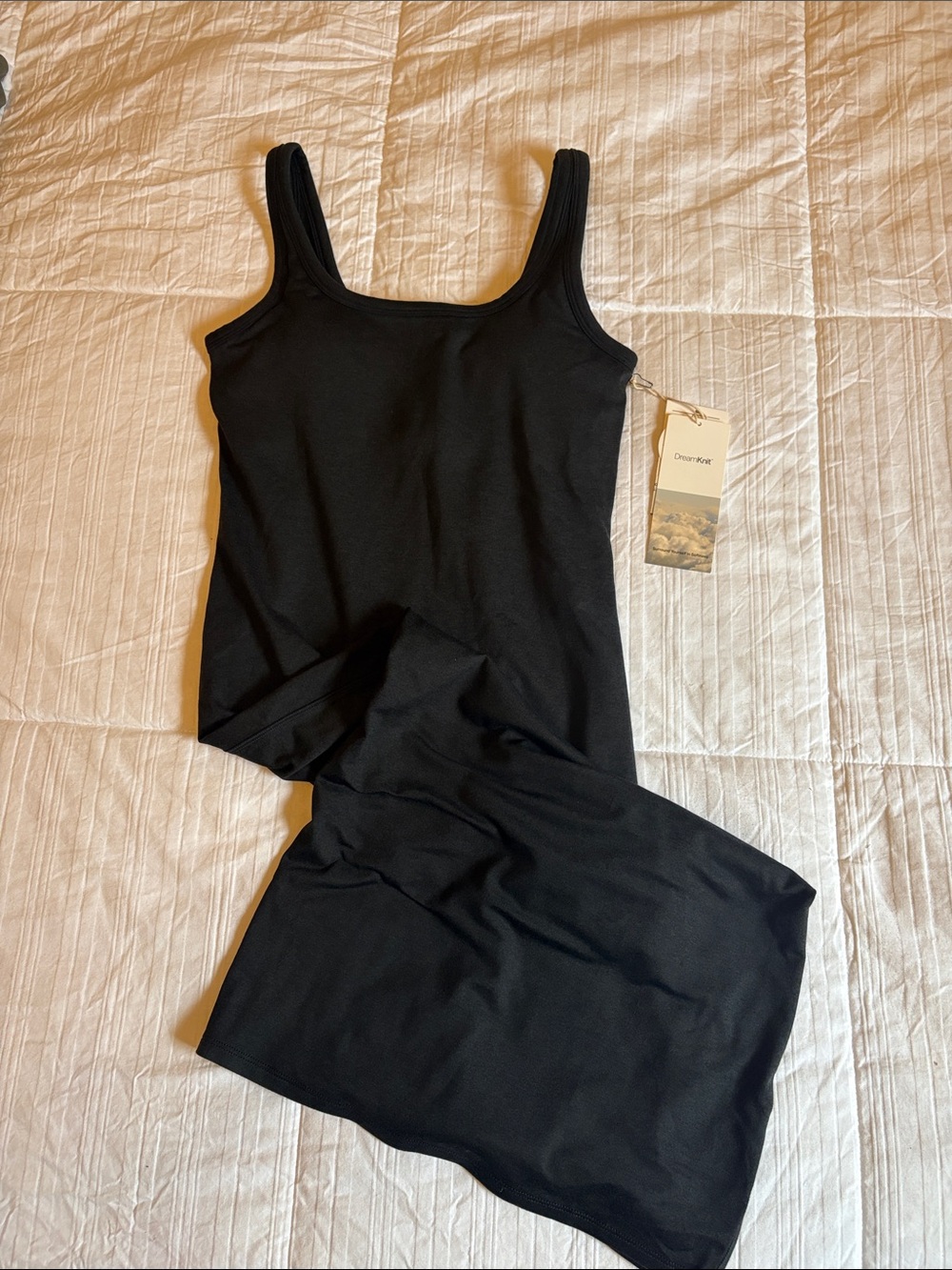 NWT Vuori Halo Essential Dress in Black Heather Sz S
